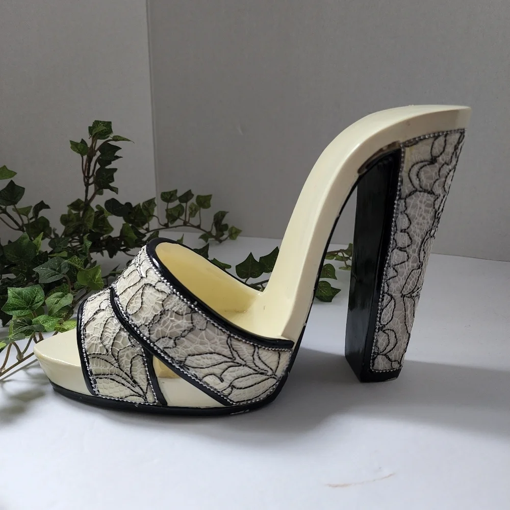 Large Resin High Heel Shoe Vanity Display
